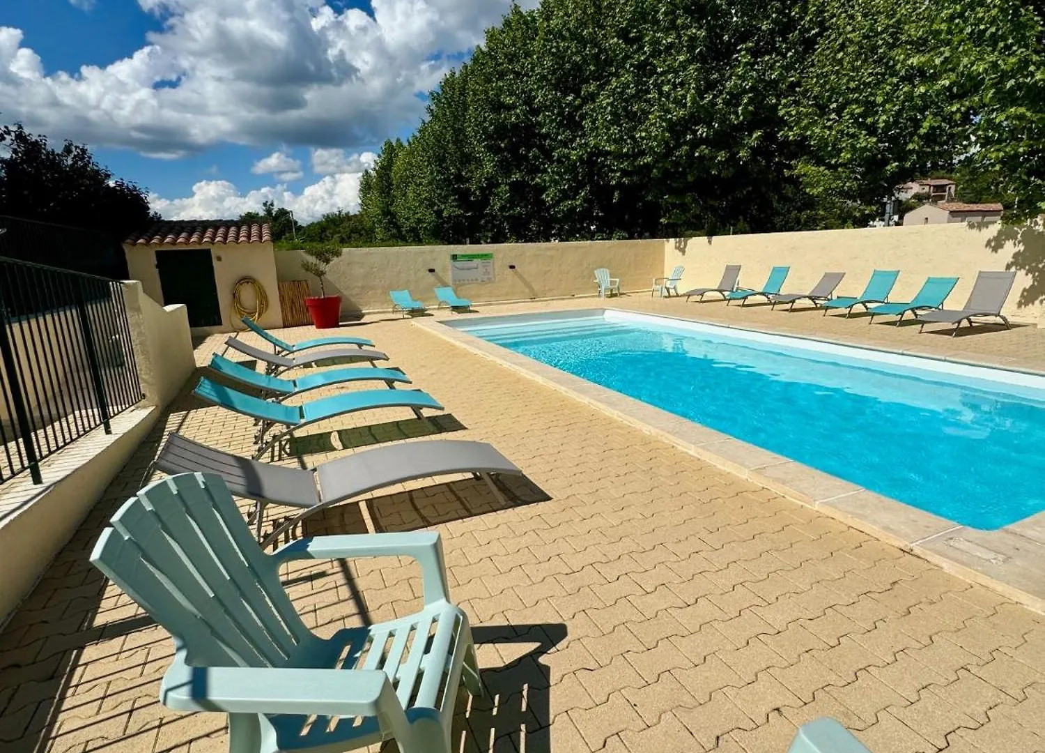 Campsite Camping Ginasservis Mobile-Home Flores France